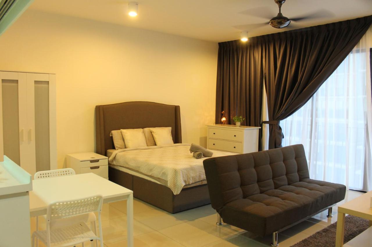 Studio Room Next To Sccc At Trefoil Setia Alam For 2-4 Pax Exterior foto